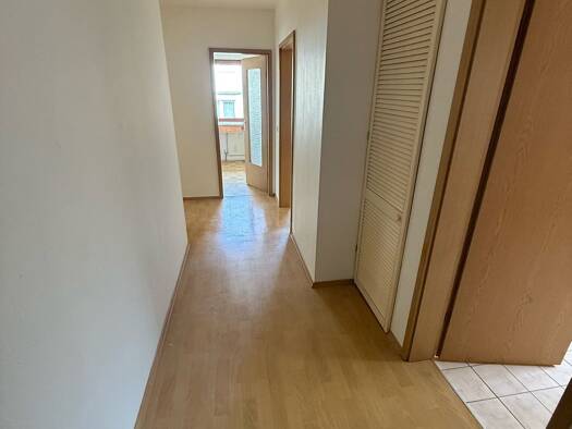 Wohnung zur Miete 506 € 2 Zimmer 53 m² Geschoss EG/3 frei ab sofort Godimstraße 14 Pentling 93080