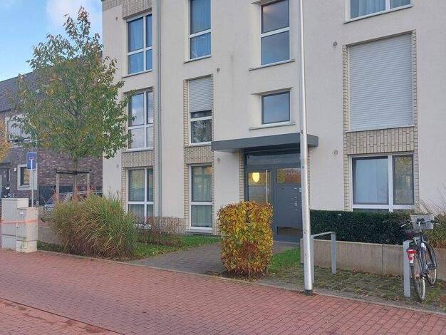 Wohnung zur Miete 756 € 2,5 Zimmer 55,9 m² frei ab 28.02.2026 Yitzhak-Rabin-Straße 8 Baumberg Monheim 40789