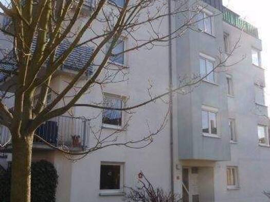 Wohnung zur Miete 450 € 3 Zimmer 77,1 m² EG Friedrich-Ebert-Straße 30 c Zeulenroda Zeulenroda-Triebes 07937