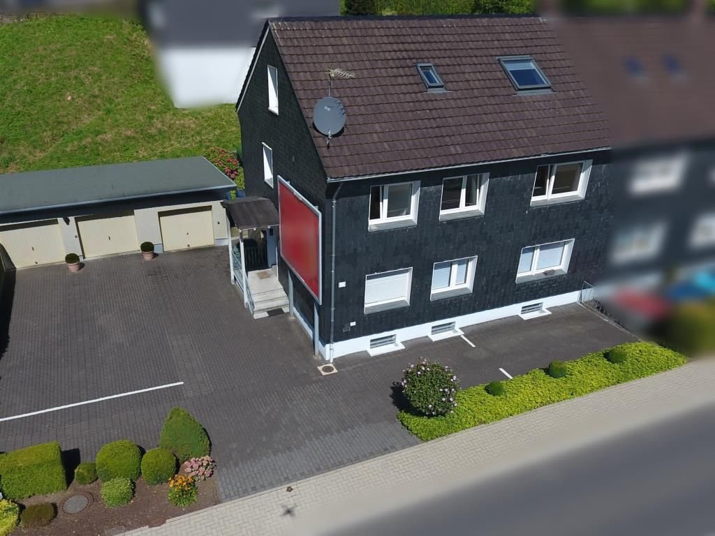 Mehrfamilienhaus zum Kauf 350.000 € 8 Zimmer 175 m²<br/>Wohnfläche 411 m²<br/>Grundstück Kürten Kürten 51515