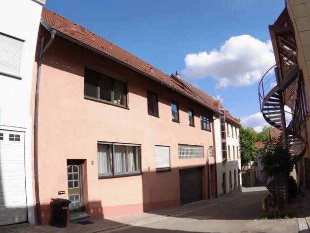 Einfamilienhaus zum Kauf 550.000 € 7 Zimmer 204 m² 171 m² Grundstück frei ab sofort Zwingergasse 3 Eppingen 75031