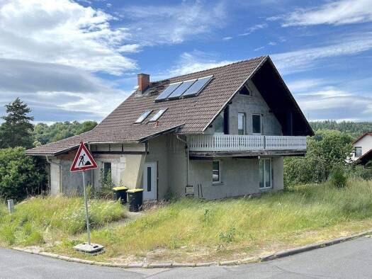 Einfamilienhaus zum Kauf 130.000 € 5 Zimmer 152,5 m² 1.051 m² Grundstück Schleusingen 98553