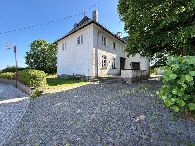 Mehrfamilienhaus zum Kauf 369.000 € 9 Zimmer 342 m² 2.015 m² Grundstück Illerich 56814