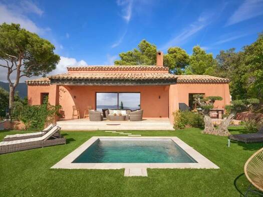 Einfamilienhaus zum Kauf 4.800.000 € 7 Zimmer 210 m² 2.002 m² Grundstück Sud LE LAVANDOU 83980