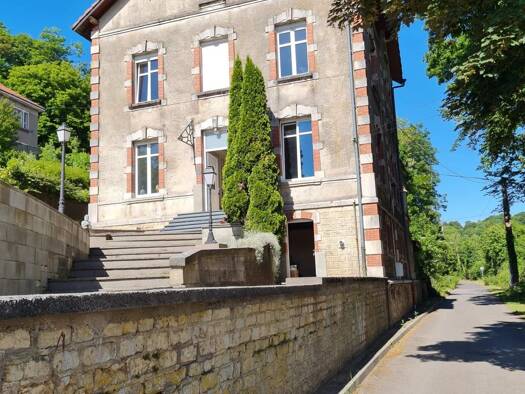 Einfamilienhaus zum Kauf provisionsfrei 370.000 € 260 m² 1.050 m² Grundstück Réhon 54430