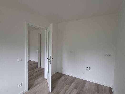 Wohnung zur Miete 552 € 3 Zimmer 73,6 m² Sallauminer Straße 52 Lugau Lugau/Erzgebirge 09385