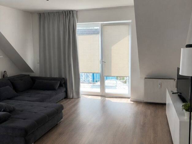 Wohnung zur Miete 1.050 € 3 Zimmer 83,7 m² 2. Geschoss Feldstraße 10 Heist 25492