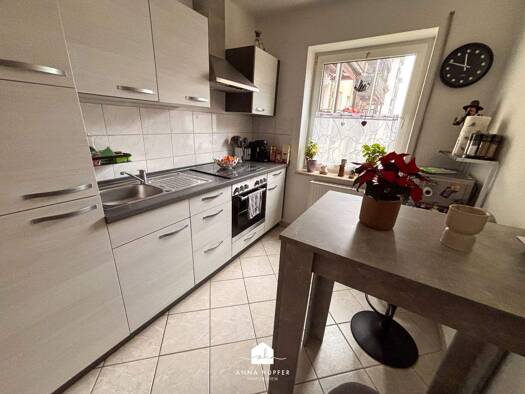 Wohnung zur Miete 420 € 2 Zimmer 63,3 m² 1. Geschoss frei ab 01.03.2026 Untermhäuser Straße 112 A Untermhaus Gera 07548