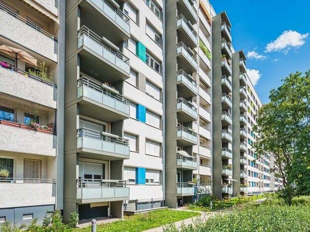 Wohnung zur Miete 635 € 3 Zimmer 78 m² 9. Geschoss frei ab 28.01.2027 Pfotenhauerstraße 16 Johannstadt-Nord Dresden 01307