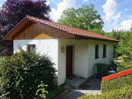 Haus zum Kauf provisionsfrei 223.000 € 2 Zimmer 79 m² 593 m² Grundstück Buch Buch am Wald 91592
