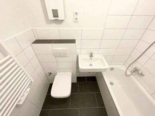 Wohnung zur Miete 599 € 3 Zimmer 60 m² 1. Geschoss frei ab 05.09.2026 Bredowstraße 58 Neuasseln Brackel 44309