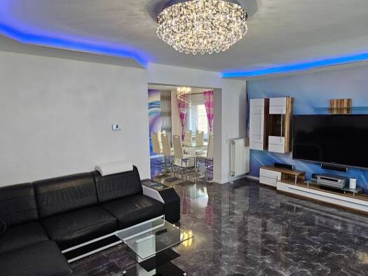 Doppelhaushälfte zum Kauf 747.000 € 9 Zimmer 210 m² 411 m² Grundstück Heisede Sarstedt 31157