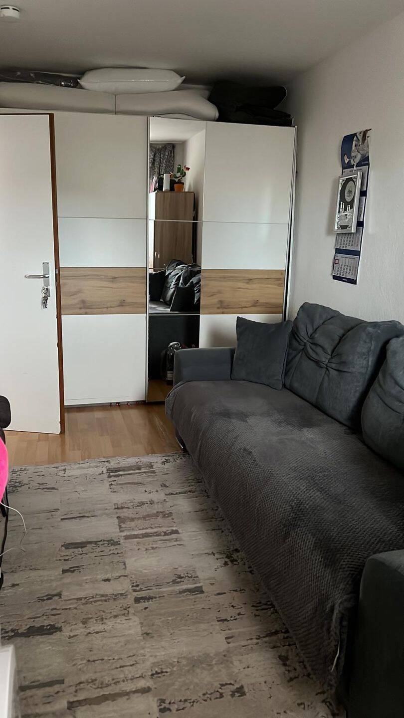 Property thumbnail 2