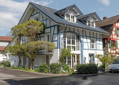 Einfamilienhaus zum Kauf 7,5 Zimmer 220 m² 236 m² Grundstück frei ab sofort Wangen Öhningen 78337