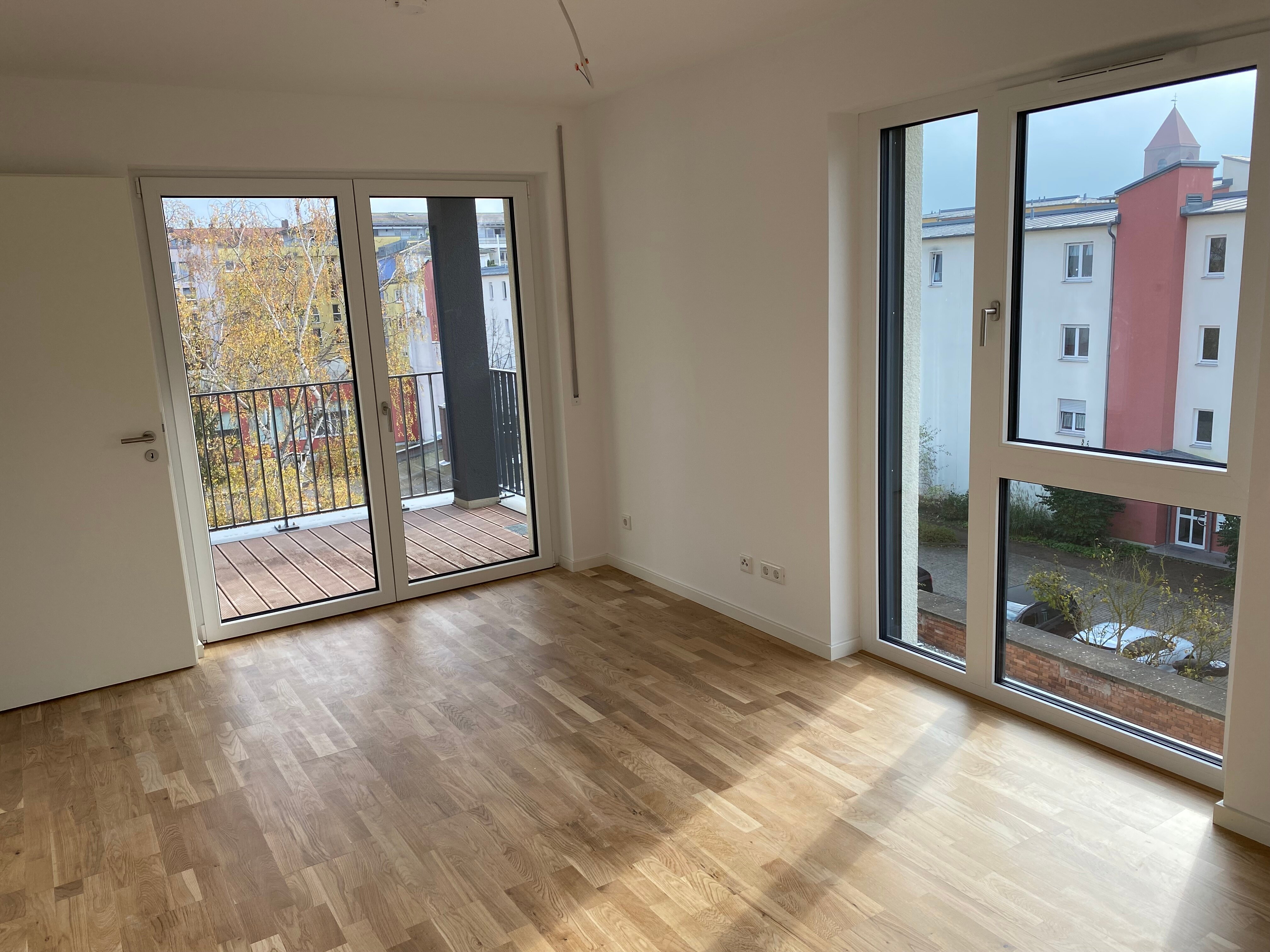 Wohnung zur Miete 1.050 € 2 Zimmer 53 m²<br/>Wohnfläche 3.<br/>Geschoss Kreulstr. 52 Uhlandstraße Nürnberg 90408