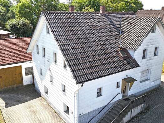 Mehrfamilienhaus zum Kauf 129.000 € 5 Zimmer 188 m² 1.750 m² Grundstück Leuchau Kulmbach 95326