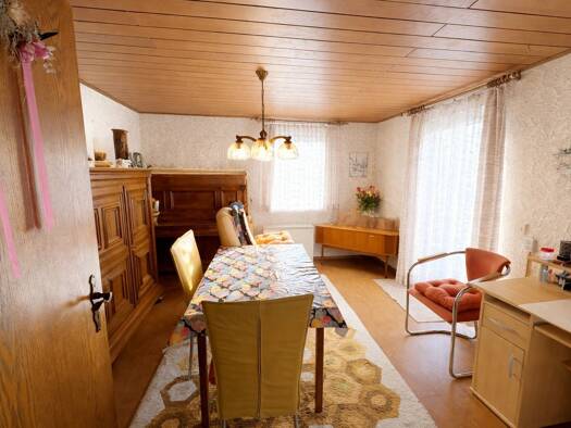 Einfamilienhaus zum Kauf 199.000 € 10 Zimmer 183 m² 320 m² Grundstück Höpfingen Höpfingen 74746