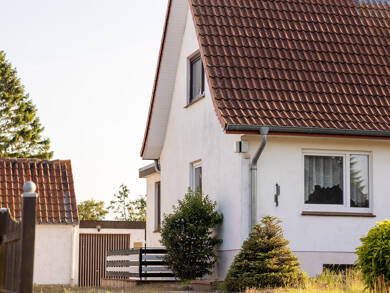 Doppelhaushälfte zum Kauf 209.000 € 3,5 Zimmer 79 m² 1.213 m² Grundstück Giekau Giekau 24321