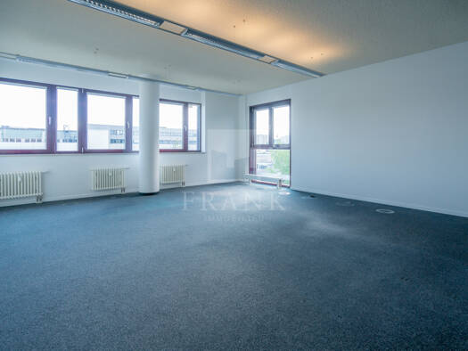 Bürofläche zur Miete 11 € 328 m² Bürofläche Möhringen Stuttgart 70565