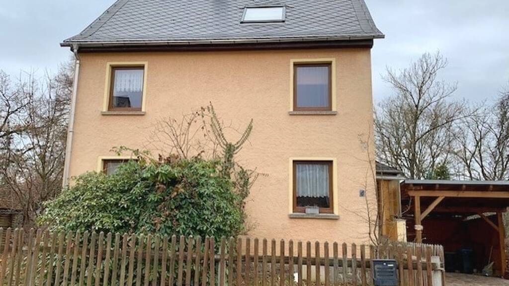 Einfamilienhaus zum Kauf 139.000 € 5 Zimmer 123,8 m² 590 m² Grundstück Mylau 08499