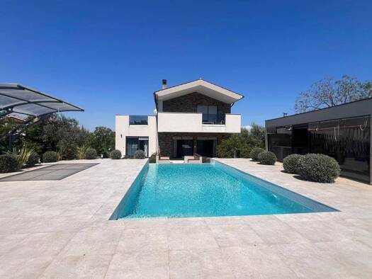 Villa zum Kauf - Erstbezug 1.000.050 € 5 Zimmer 350 m² Marčana 52206