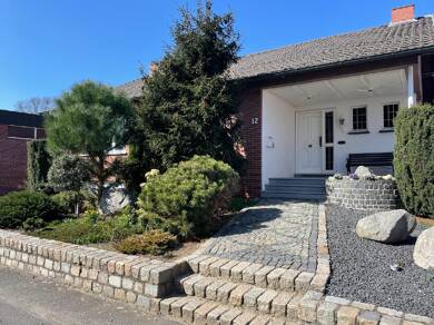 Einfamilienhaus zum Kauf provisionsfrei 950.000 € 5 Zimmer 140 m² 1.392 m² Grundstück Karken Heinsberg 52525