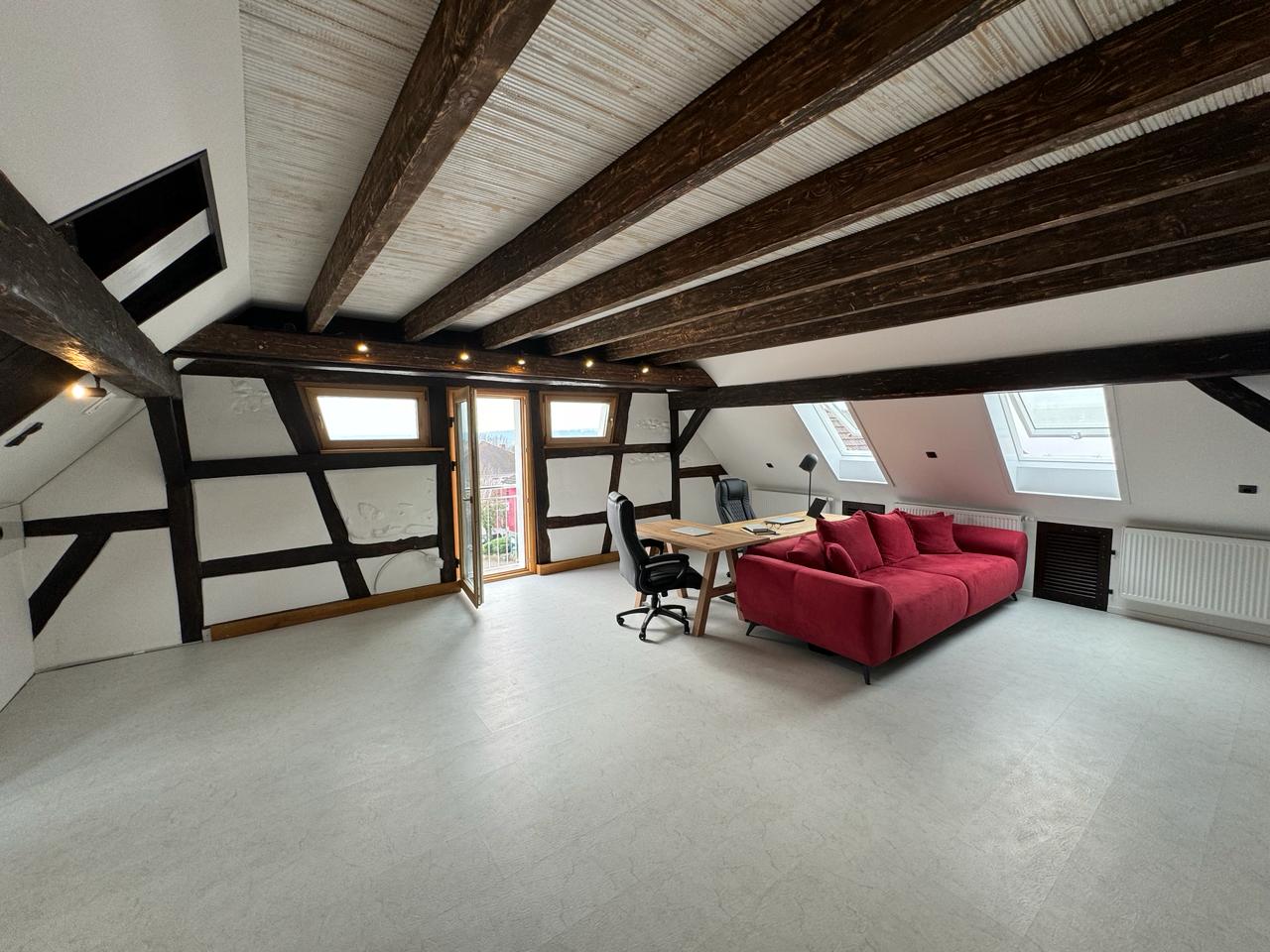 Penthouse zur Versteigerung provisionsfrei 450.000 € 5 Zimmer 151 m²<br/>Wohnfläche 2.<br/>Geschoss ab sofort<br/>Verfügbarkeit Trottenweg 2 Gailingen am Hochrhein 78262