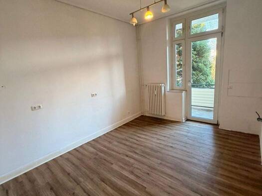 Wohnung zur Miete 580 € 3 Zimmer 80,1 m² 1. Geschoss frei ab sofort Markusstraße 38 Wanheimerort Duisburg 47055