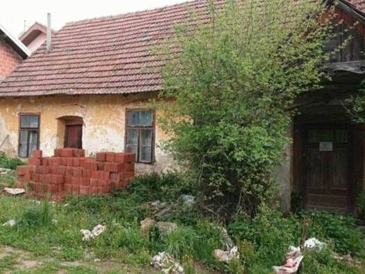 Einfamilienhaus zum Kauf 14.500 € 1 Zimmer 114 m² 500 m² Grundstück Visoko 42225