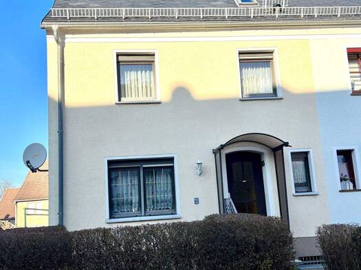 Reihenendhaus zum Kauf 5 Zimmer 80 m² 363 m² Grundstück Hinterhain Auerbach 08209