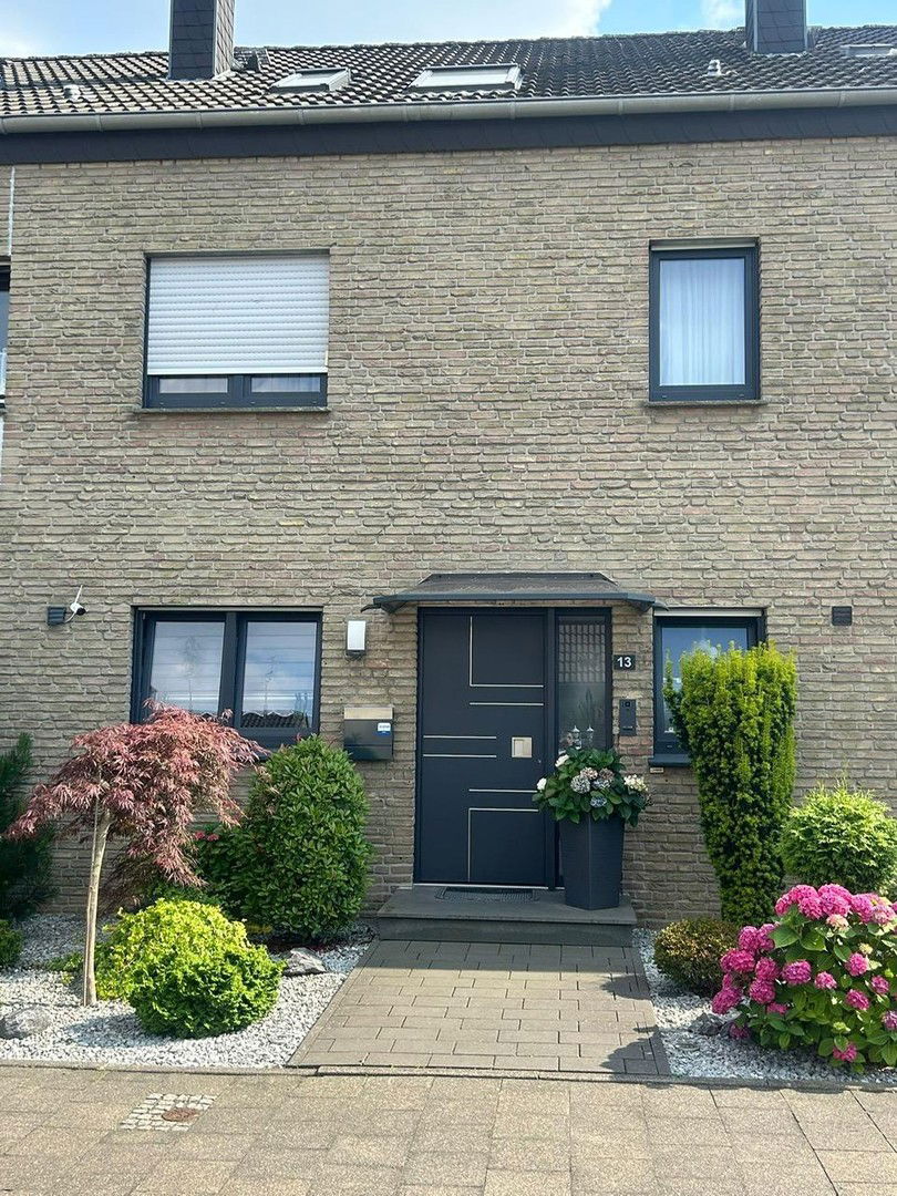 Reihenmittelhaus zum Kauf provisionsfrei 349.000 € 4 Zimmer 146,2 m²<br/>Wohnfläche 200 m²<br/>Grundstück Südliche Stadtmitte Ahlen 59229