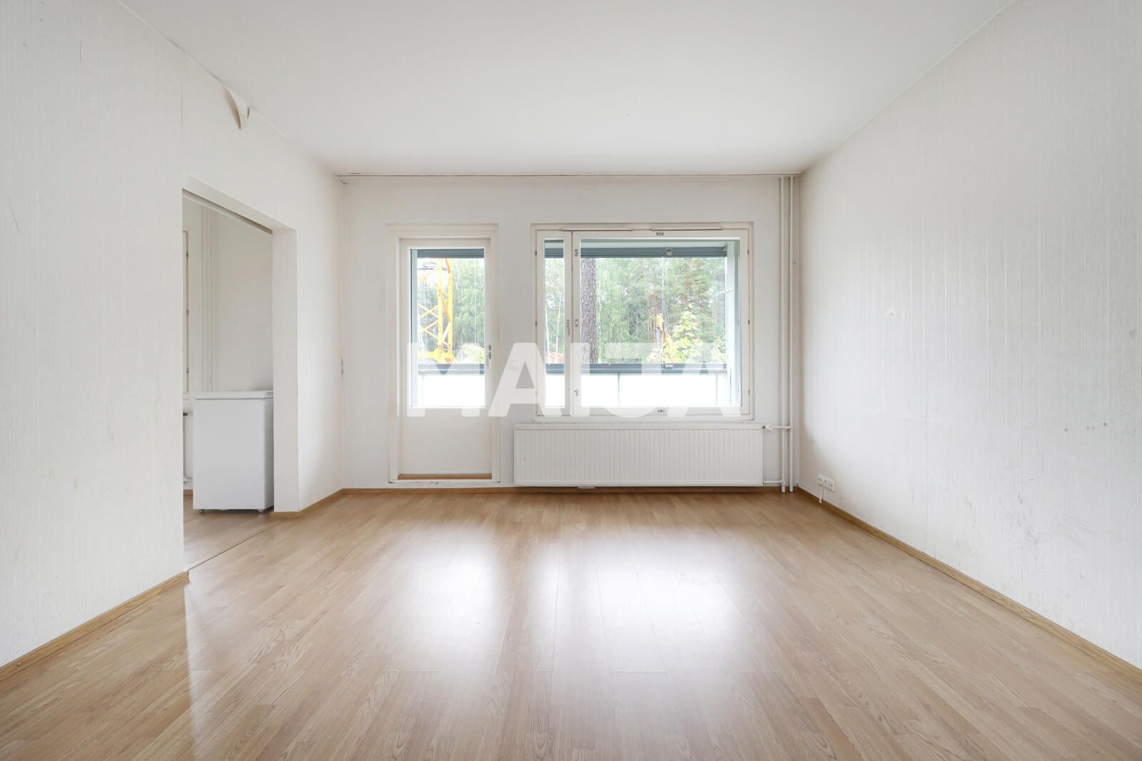 Studio zum Kauf 95.000 € 3 Zimmer 74,5 m²<br/>Wohnfläche 1.<br/>Geschoss Jakomäenkuja 1 Helsinki 00770