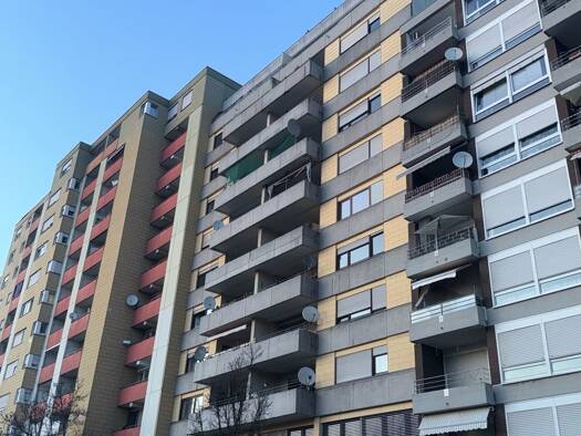 Wohnung zum Kauf 85.000 € 2 Zimmer 33 m² 4. Geschoss Bürgermeister-Kutterer-Straße 10 Mitte Ludwigshafen am Rhein 67059