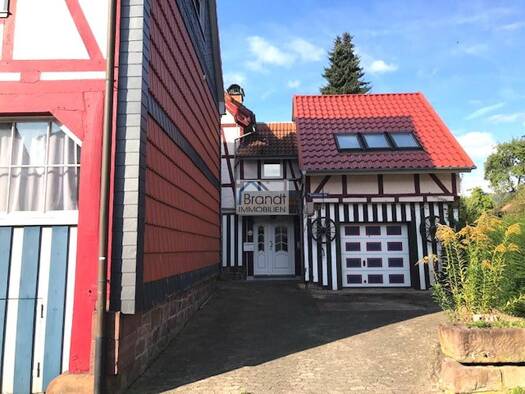 Mehrfamilienhaus zum Kauf 285.000 € 12 Zimmer 360 m² 895 m² Grundstück Veckerhagen Reinhardshagen 34359