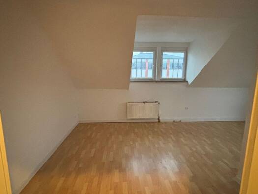 Wohnung zur Miete 550 € 2 Zimmer 45 m² Geschoss 3/4 frei ab sofort Königsallee 24 Göttingen 37081