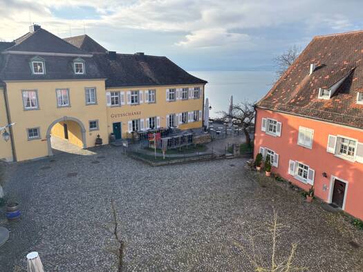 Wohnung zur Miete 1.250 € 2 Zimmer 64 m² Geschoss 2/3 frei ab sofort Meersburg Meersburg 88709