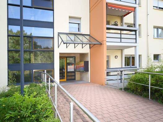 Wohnung zur Miete 407 € 2 Zimmer 65,6 m² EG frei ab sofort Glück-Auf-Ring 18 Lutherstadt Eisleben Eisleben 06295