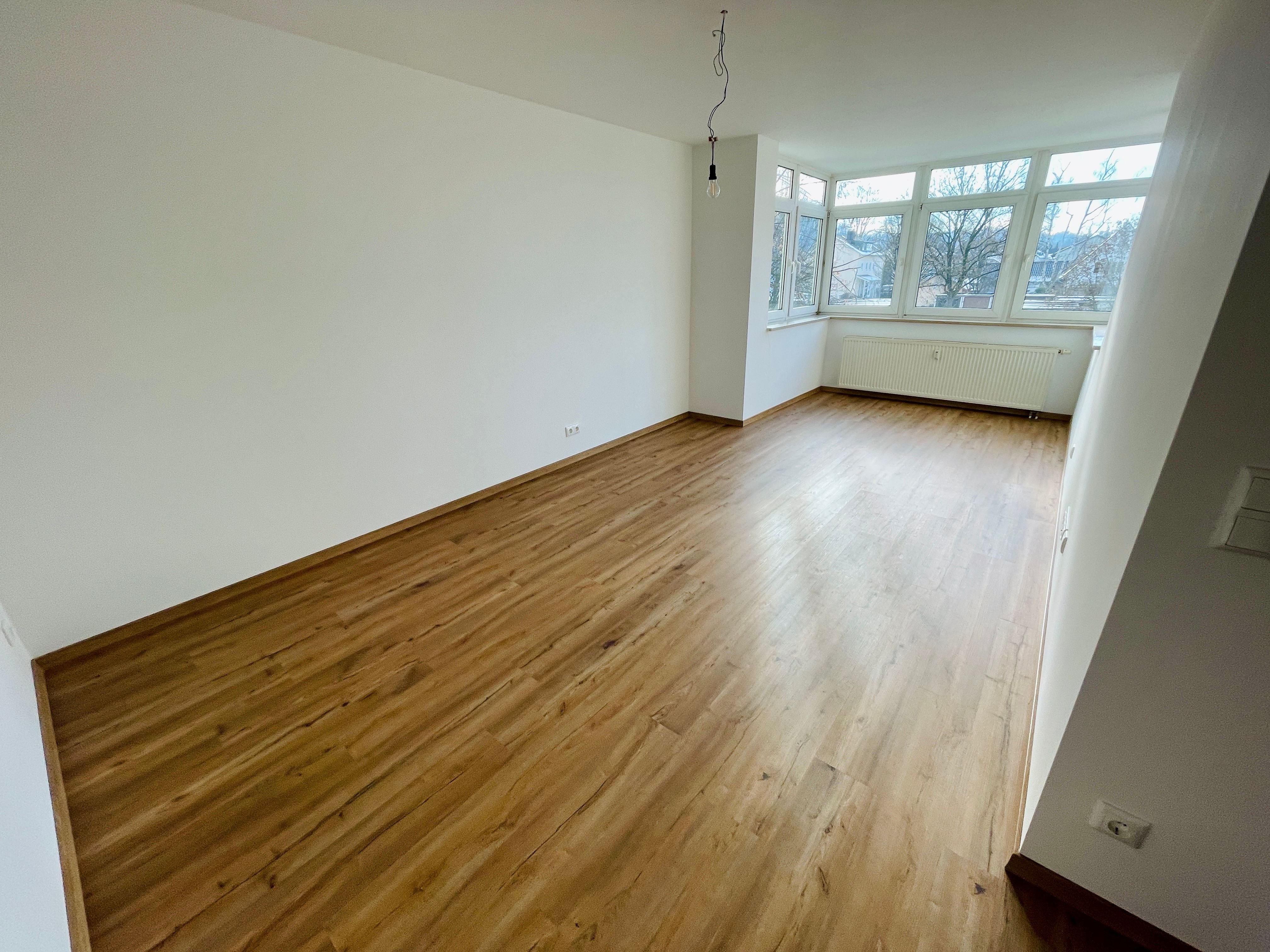 Wohnung zum Kauf provisionsfrei 465.000 € 3,5 Zimmer 93 m²<br/>Wohnfläche 1.<br/>Geschoss Breslauer Straße Peter und Paul Landshut 84028