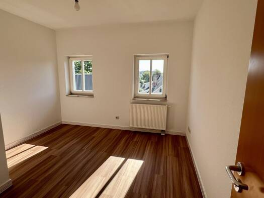 Wohnung zur Miete 720 € 3 Zimmer 84,4 m² frei ab sofort Ilmenau Ilmenau 98693