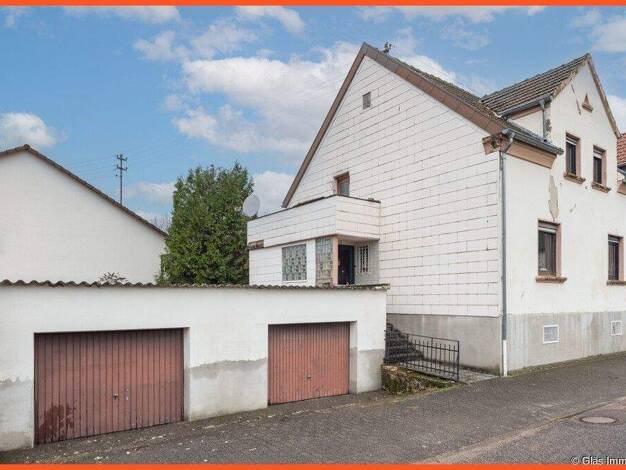 Doppelhaushälfte zum Kauf 119.000 € 6 Zimmer 133 m² 321 m² Grundstück Hostenbach Wadgassen 66787