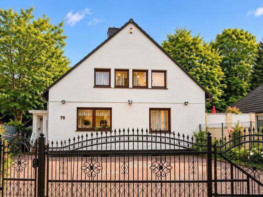 Einfamilienhaus zum Kauf 850.000 € 7 Zimmer 205 m² 1.136 m² Grundstück frei ab sofort Jenfeld Hamburg 22043