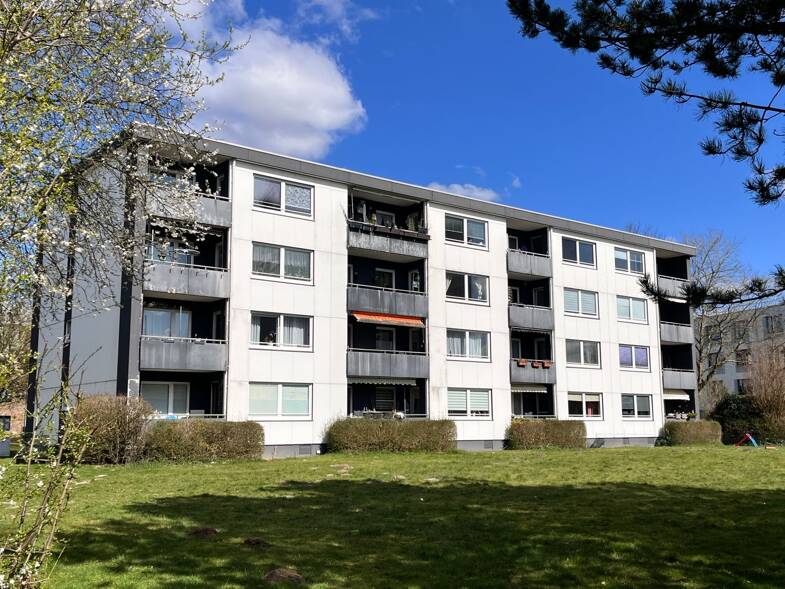 Mehrfamilienhaus zum Kauf als Kapitalanlage geeignet 2.100.000 € 45 Zimmer 1.254 m² 2.891 m² Grundstück Ellerau 25479