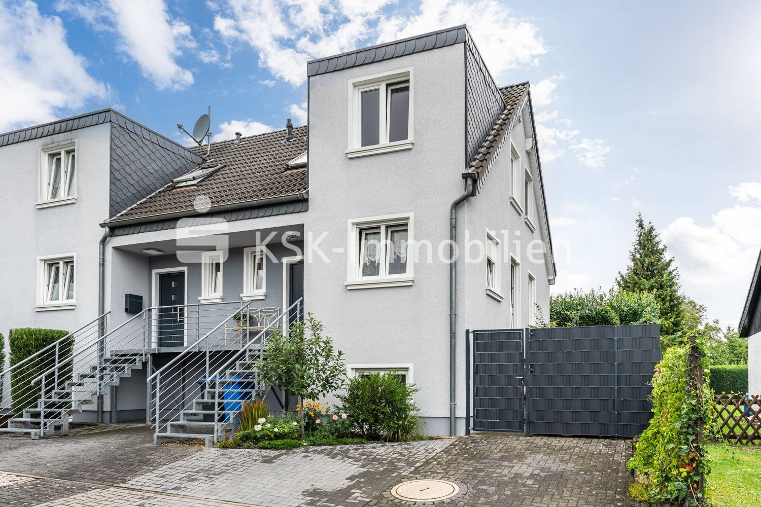 Reihenendhaus zum Kauf 459.000 € 4 Zimmer 102,5 m²<br/>Wohnfläche 151,5 m²<br/>Grundstück 01.01.2025<br/>Verfügbarkeit Buschbell Frechen 50226