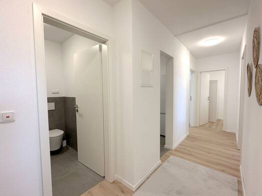 Wohnung zur Miete 505 € 1 Zimmer 10 m² 1. Geschoss frei ab sofort Meersburger Straße 11 Fechenheim Ost 60386