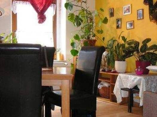 Wohnung zur Miete 559 € 4 Zimmer 95,3 m² Geschoss EG/1 frei ab sofort Clara-Zetkin-Straße 33 Lutherstadt Eisleben Eisleben 06295
