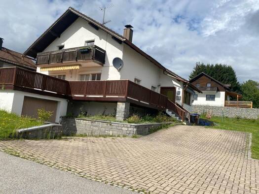 Mehrfamilienhaus zum Kauf provisionsfrei 169.000 € 6 Zimmer 120 m² 834 m² Grundstück Neureichenau 94089