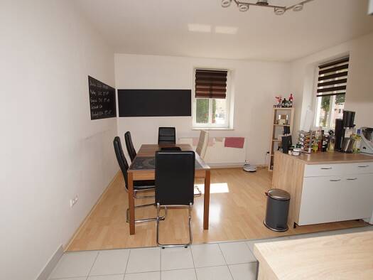 Wohnung zur Miete 610 € 3 Zimmer 85 m² 1. Geschoss frei ab 01.06.2026 Straubing 94315