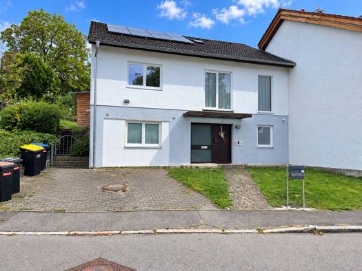 Doppelhaushälfte zum Kauf 698.000 € 5 Zimmer 202 m² 371 m² Grundstück Sondelfingen Reutlingen 72766