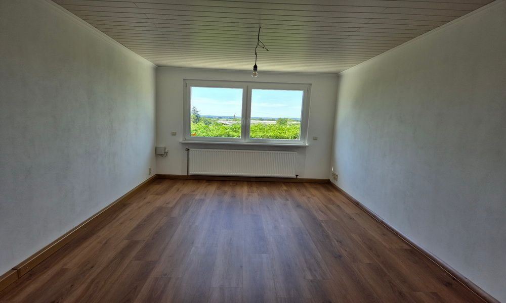 Wohnung zur Miete 350 € 3 Zimmer 58,3 m²<br/>Wohnfläche EG<br/>Geschoss ab sofort<br/>Verfügbarkeit Lossaer Strasse 30 Böhlitz Wurzen 04808