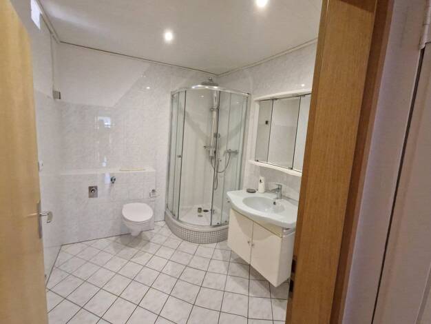 Wohnung zur Miete 670 € 3 Zimmer 80 m² 1. Geschoss Mengerschied 55490
